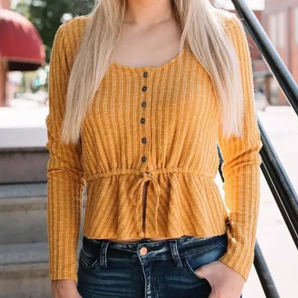 White Crow by Buckle Mustard Yellow Peplum Ribbed Knit‎ Top XS